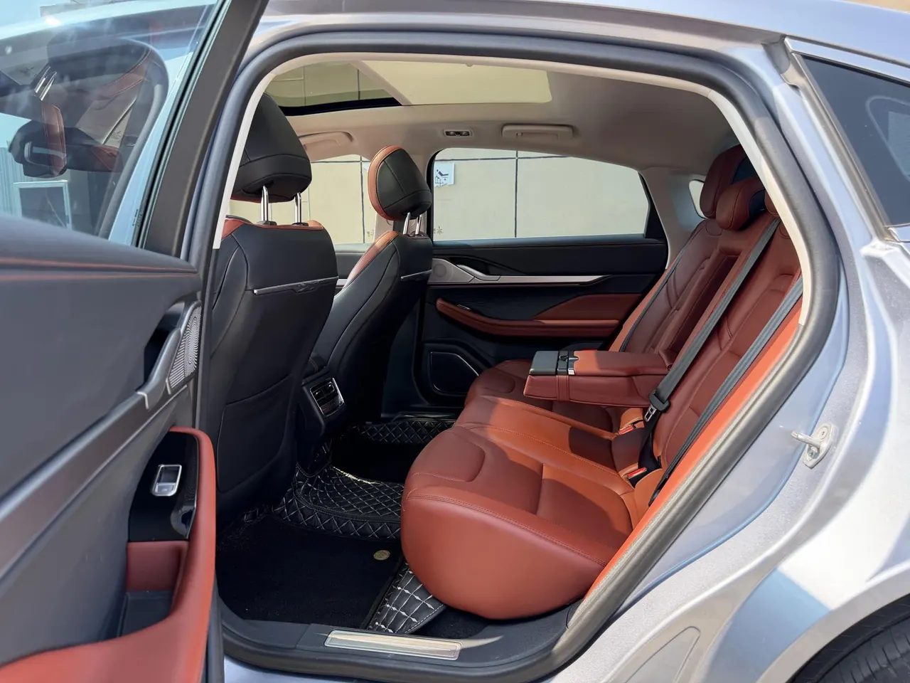 Lincoln 2022 Lincoln Z 2.0T I Cool Premium Edition Automatic Gear 8