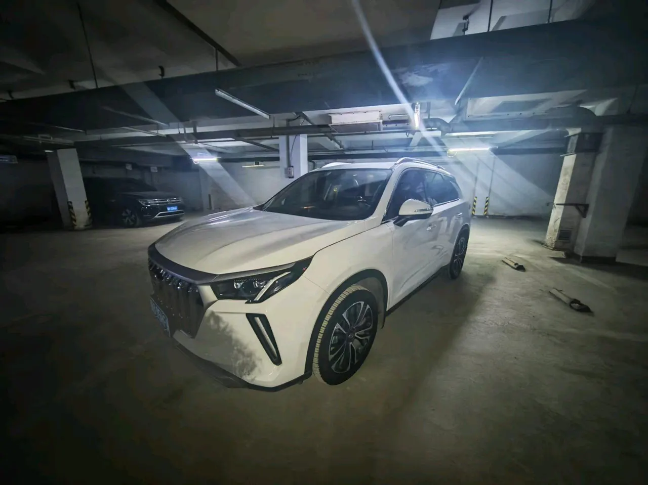 Открыть галерею: Chuanqi 2022 GS4 PLUS 1.5T 270T Xinghe Edition Automatic Gear