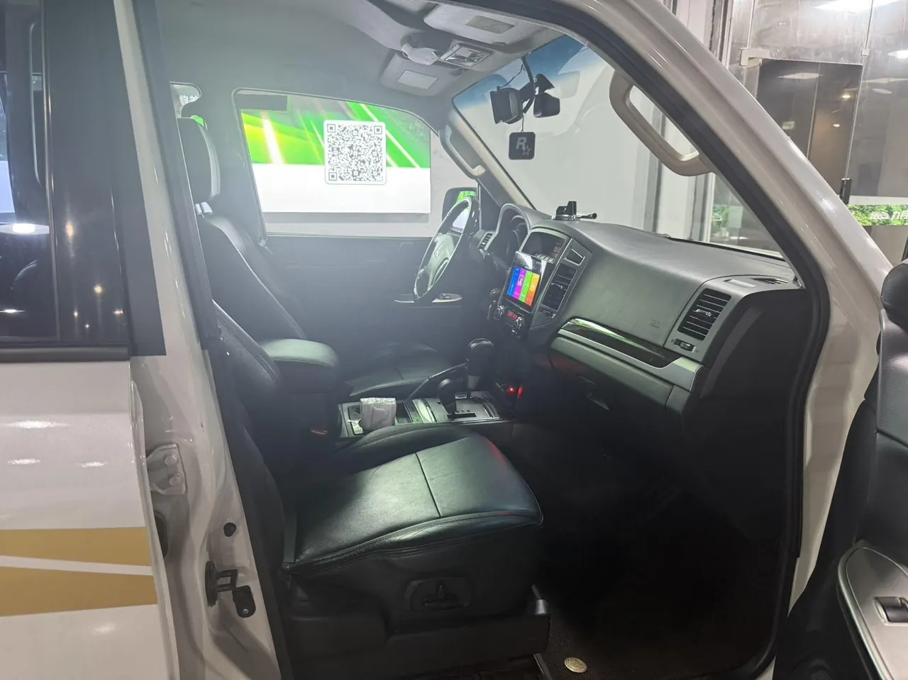Mitsubishi Pajero (Imported) 2020 Pajero 3.0 Premium Off-Road Automatic Gear 7