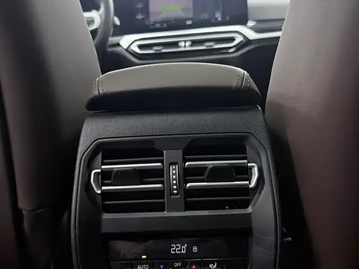 BMW 3 Series 2023 model 320Li M Sport Package 12