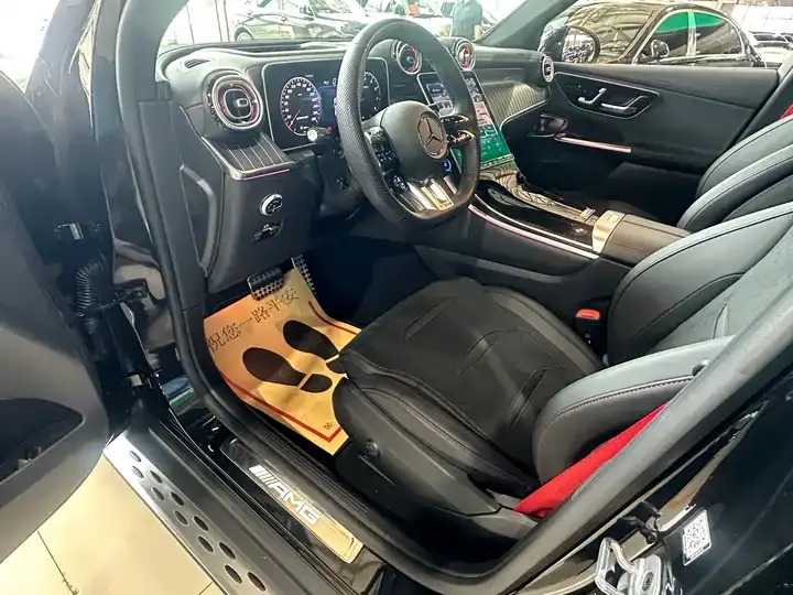 Mercedes Benz GLC AMG 2025 AMG GLC 43 4MATIC 7