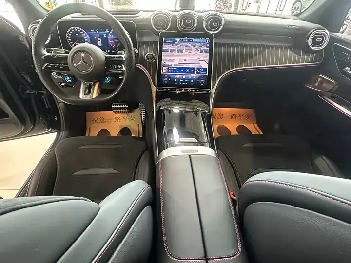 Mercedes Benz GLC AMG 2025 AMG GLC 43 4MATIC 8