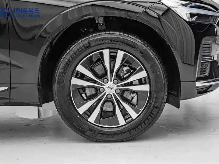 Volvo XC60 2025 B5 4-wheel-drive Zhiyi Deluxe Edition 11