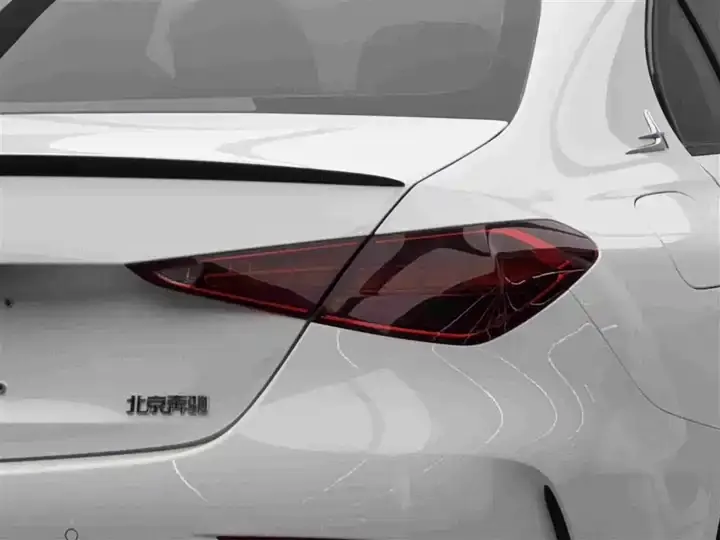Mercedes Benz Class C 2025 C 260 L Night Sports Edition 6