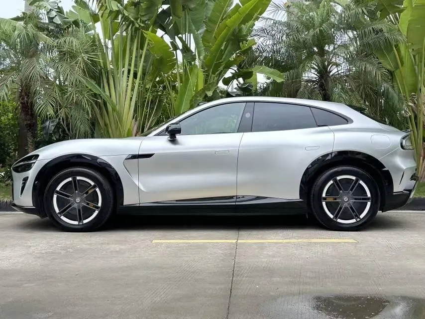 MI 2025 YU7 Long Endurance Four-wheel Drive Pro Edition Automatic Gear 3
