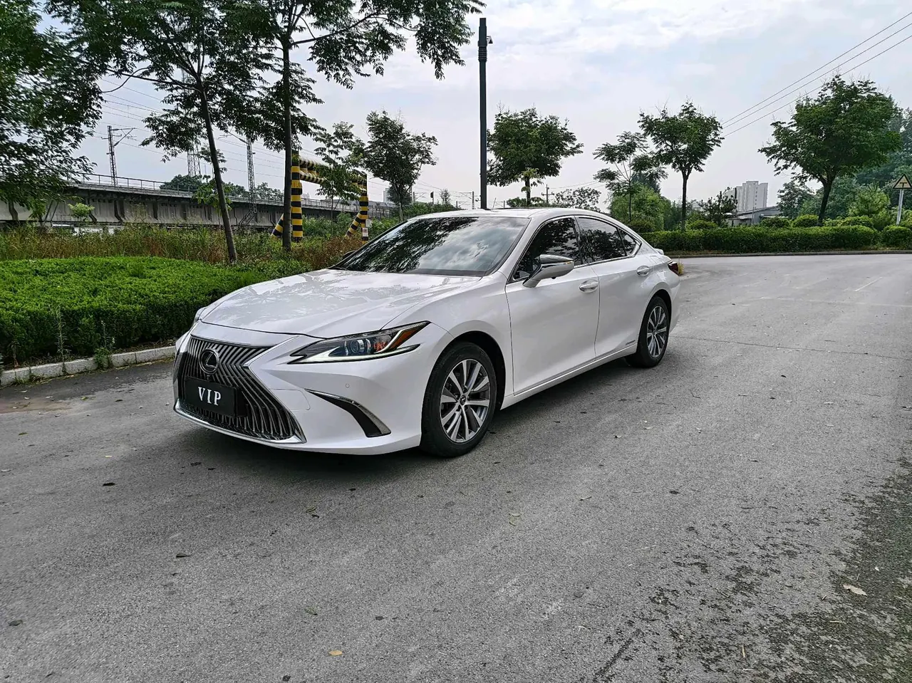 Lexus ES (Imported) 2020 ES300h 2.5 Stepless Excellence Edition Automatic Gear - View 1