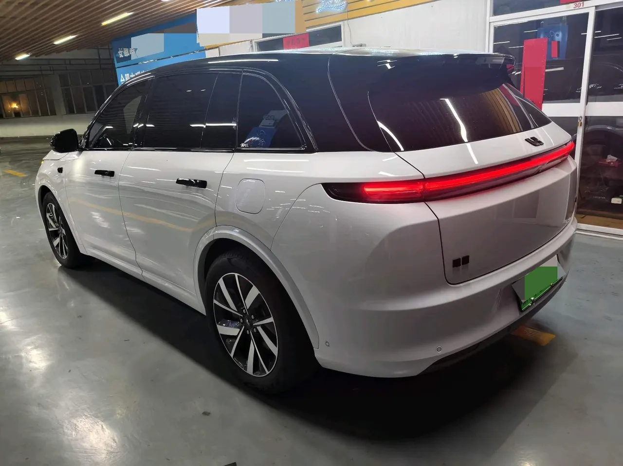 Li 2023 L7 Pro automatic gear 3