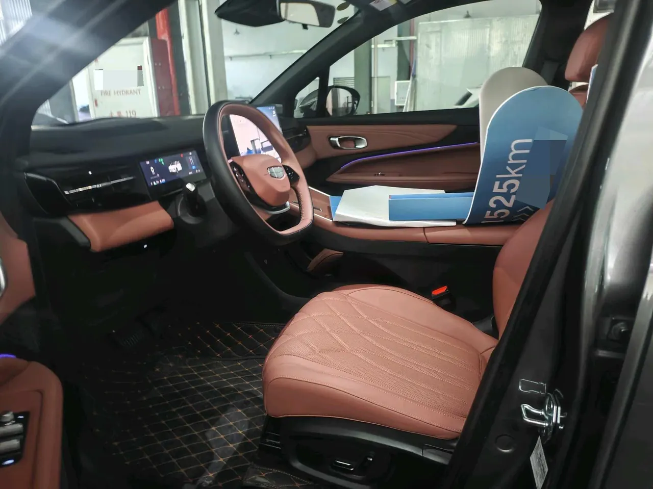 Geely 2026 Boyue REV 375km Long Endurance Platinum Extended Range Zhizun Edition Automatic Gear 4