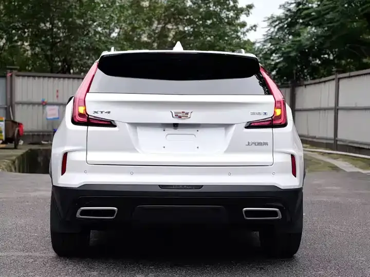Cadillac XT4 2024 model facelift 28T two-wheel drive distinguished model 10