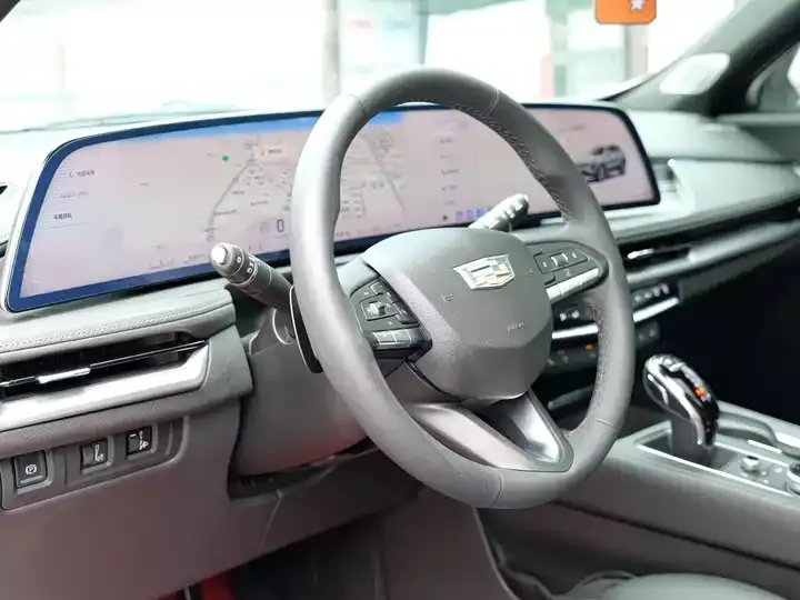 Cadillac XT4 2024 model facelift 28T two-wheel drive distinguished model 9