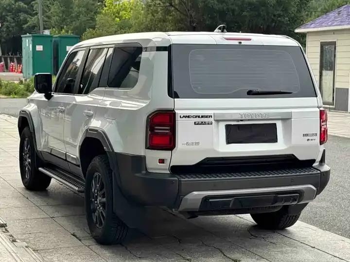 Prado 2024 2.4T all-round TX version 5 4