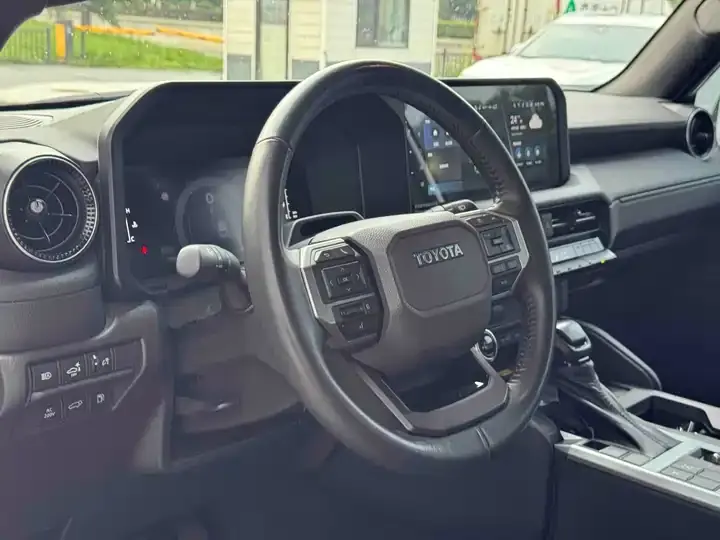 Prado 2024 2.4T all-round TX version 5 9