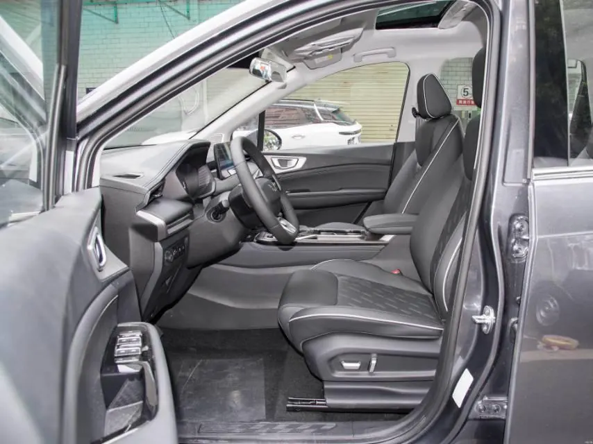 WuLing 2022 Jiachen 1.5T Stepless Enjoy Flagship Automatic Gear 5