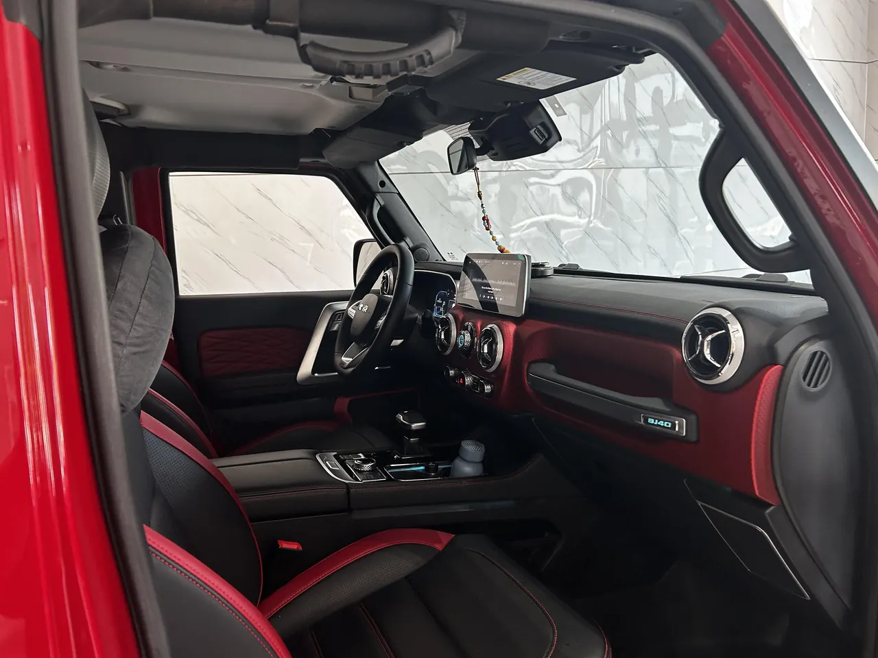 Beijing 2020 BJ40 2.0T 4-wheel drive city hunter version chivalrous automatic gear 3