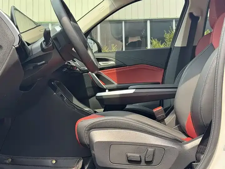 BMW X1 2023 sDrive20Li X Design Set 4