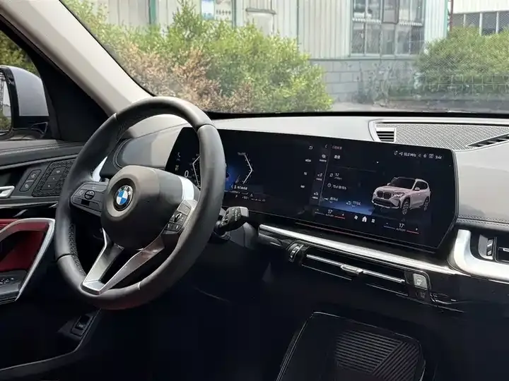 BMW X1 2023 sDrive20Li X Design Set 9