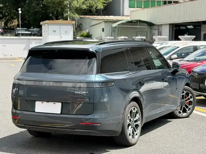 LYNK&amp;CO 900 2025 2.0T Ultra 6 9