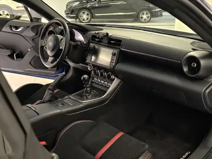 Subaru BRZ 2022 2.4L Manual Edition 11