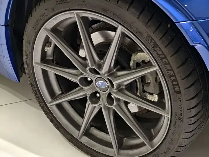 Subaru BRZ 2022 2.4L Manual Edition 6