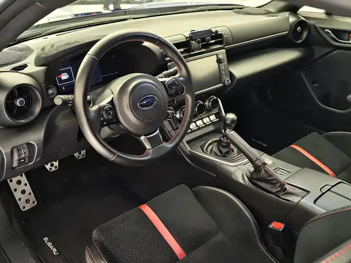 Subaru BRZ 2022 2.4L Manual Edition 9