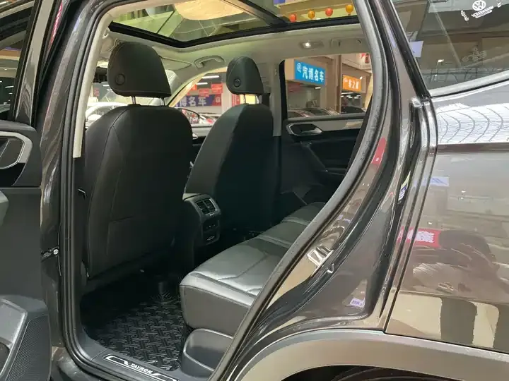 Tan Yue 2021 280TSI Two-Drive Deluxe Zhilian Edition 5