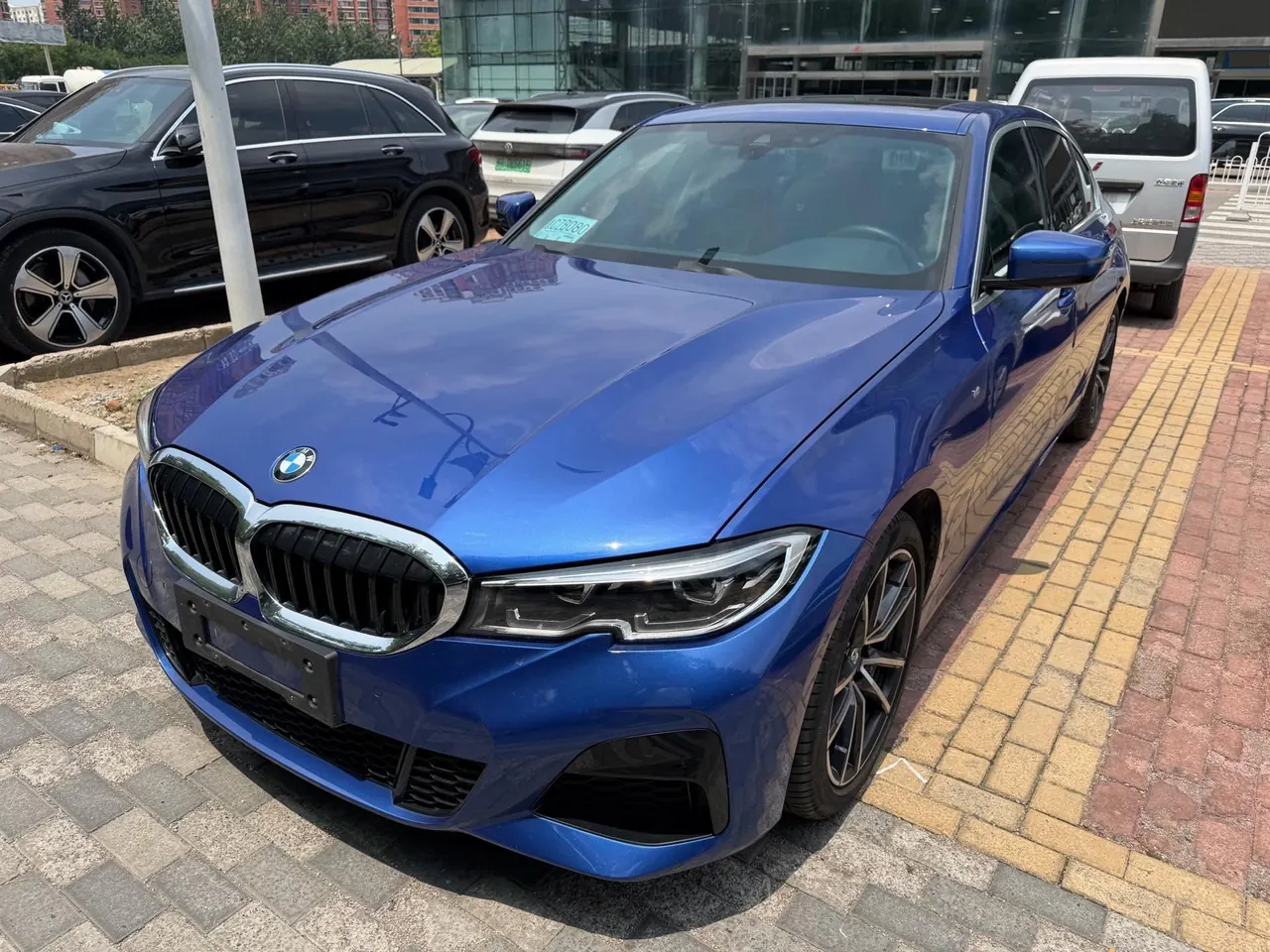 BMW 3 Series 2020 325Li 2.0T First Edition Automatic Gear - View 1