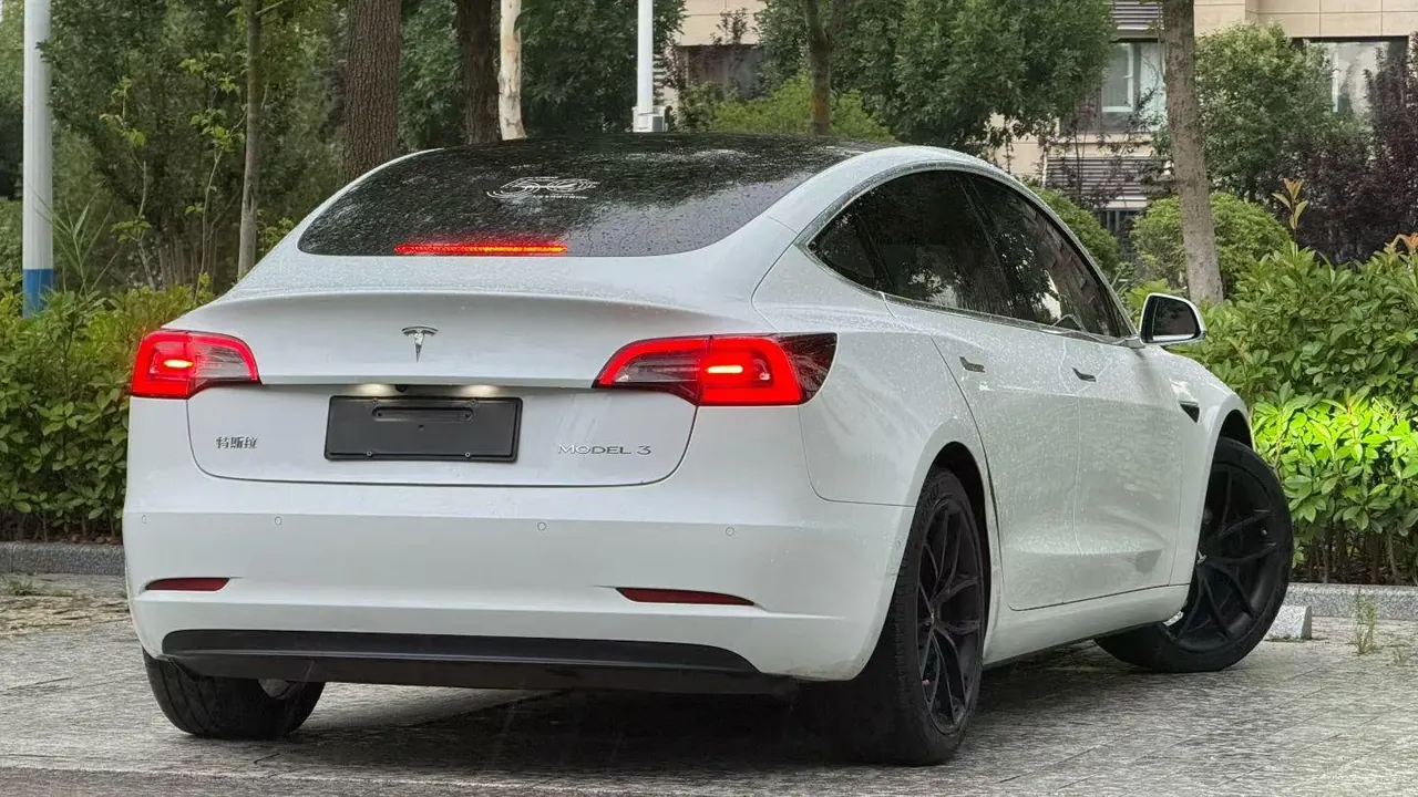 Tesla 2020 Model 3 Standard Endurance Rear Drive Upgraded Automatic Gear 9