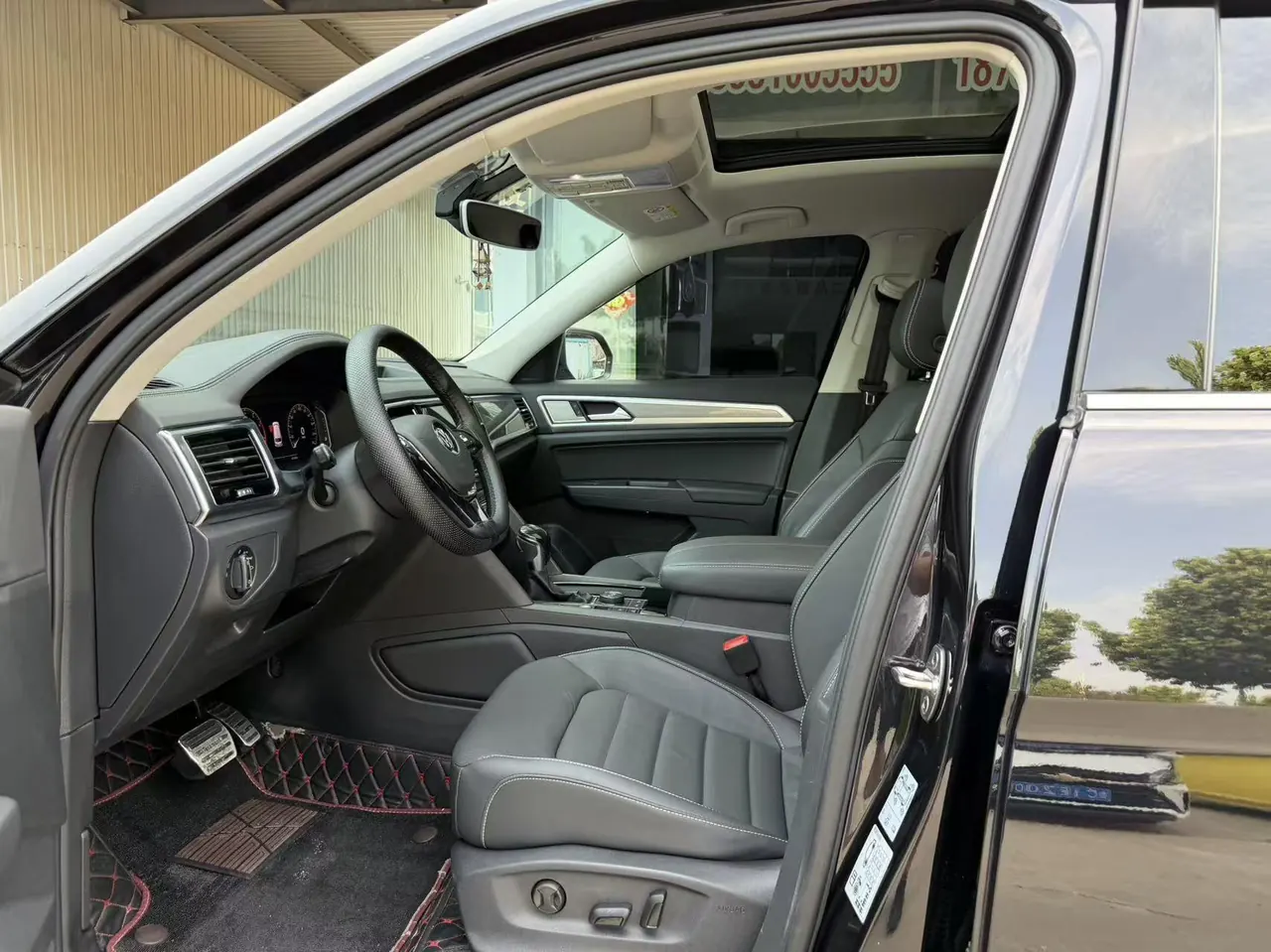 Volkswagen 2020 Tuang 2.0TSI 380TSI Four-wheel Drive Deluxe Edition Automatic Gear 5