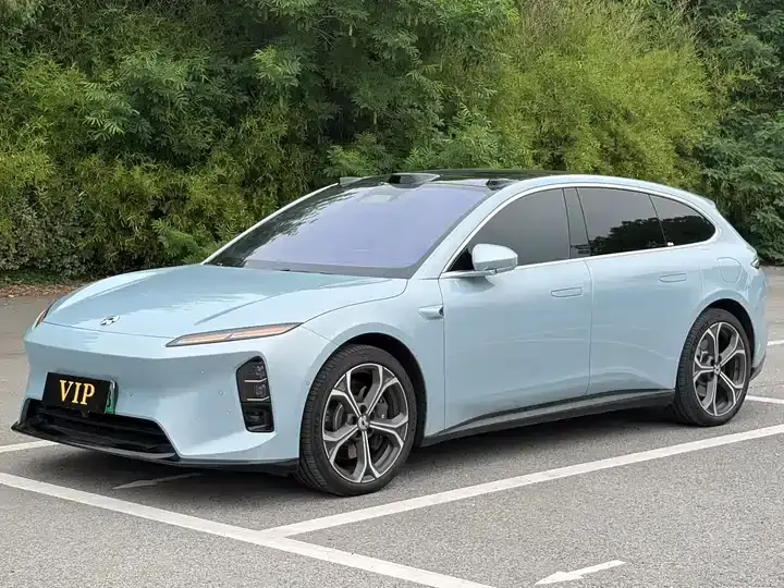 NIO ET5T 2025 75kWh Touring - View 1