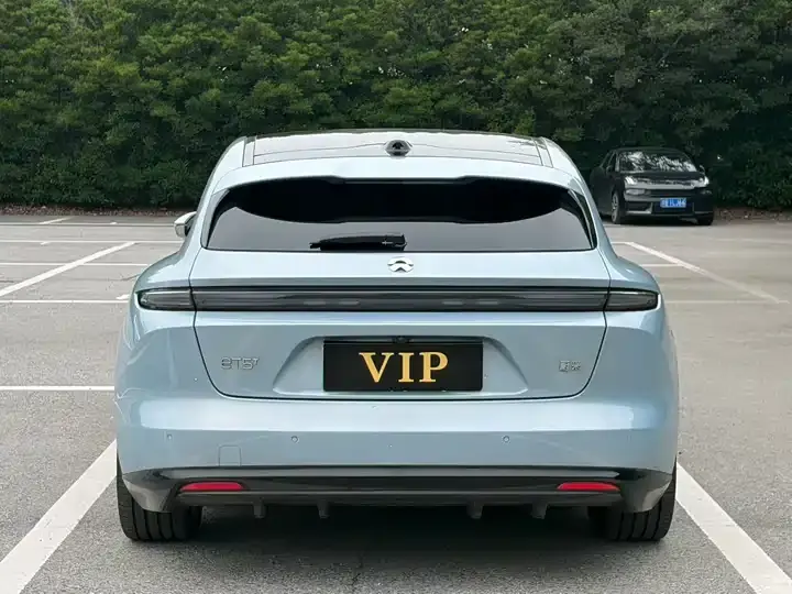 NIO ET5T 2025 75kWh Touring 5