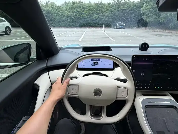 NIO ET5T 2025 75kWh Touring 7