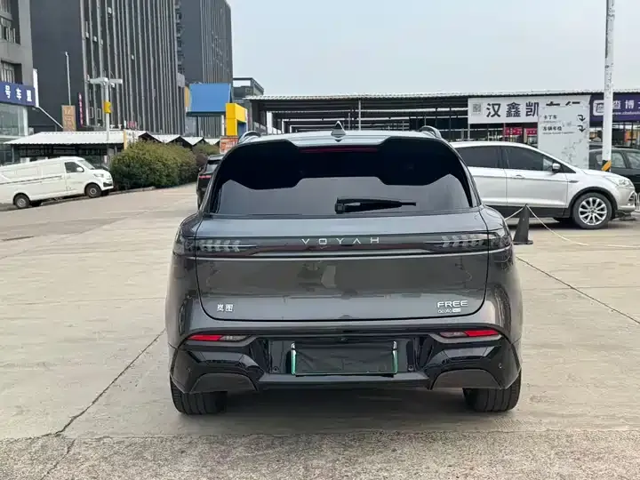Voyah FREE 2025 318 259km 4WD Discovery Edition 5