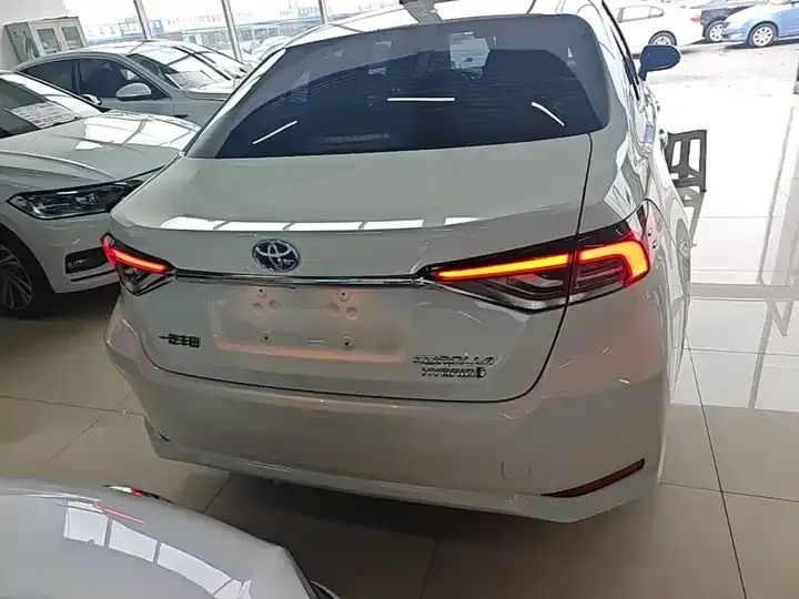 Corolla 2023 1.8L Intelligent Electric Mixed Double Qing Elite Edition 6