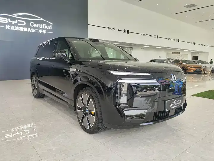 Denza N8L 2025 flagship 3
