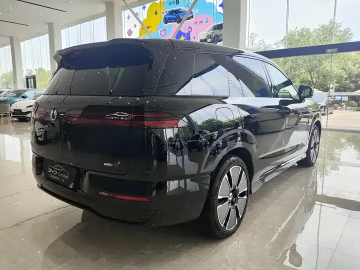 Denza N8L 2025 flagship 5
