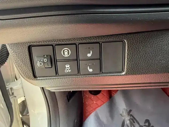 Honda XR-V 2023 1.5L CVT Craze Edition 11
