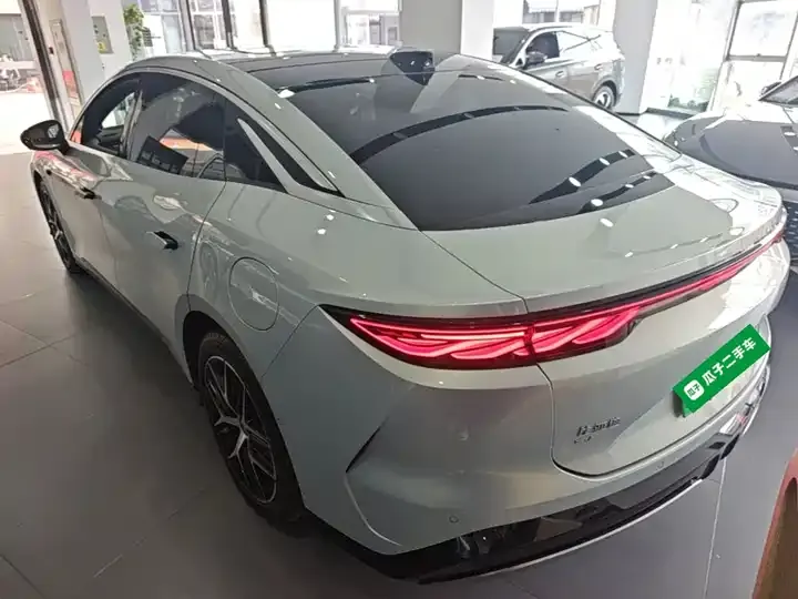 Han L 2025 EV four-wheel drive laser Radar flagship 5