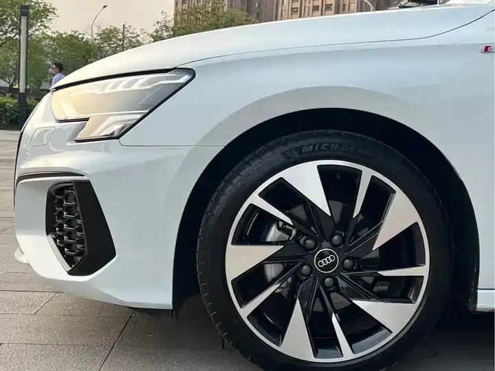 Audi A3 2023 A3L Limousine 35 TFSI Fashion Sport 11