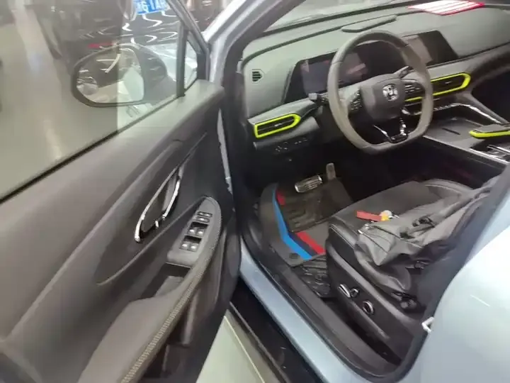 ChangAn UNI-T 2020 1.5T Flagship 12