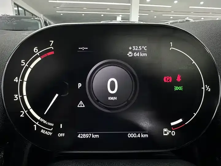 MINI COUNTRYMAN 2021 1.5T COOPER ALL4 Connoisseur 5