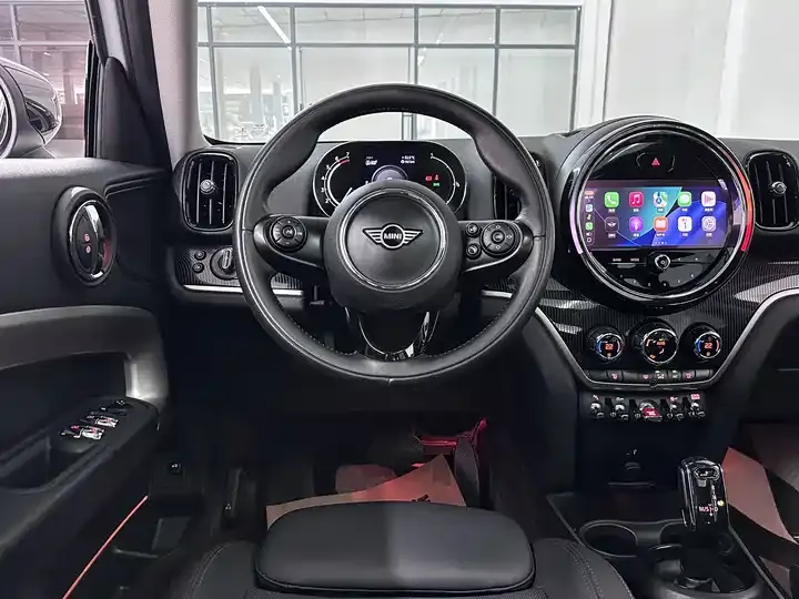 MINI COUNTRYMAN 2021 1.5T COOPER ALL4 Connoisseur 9