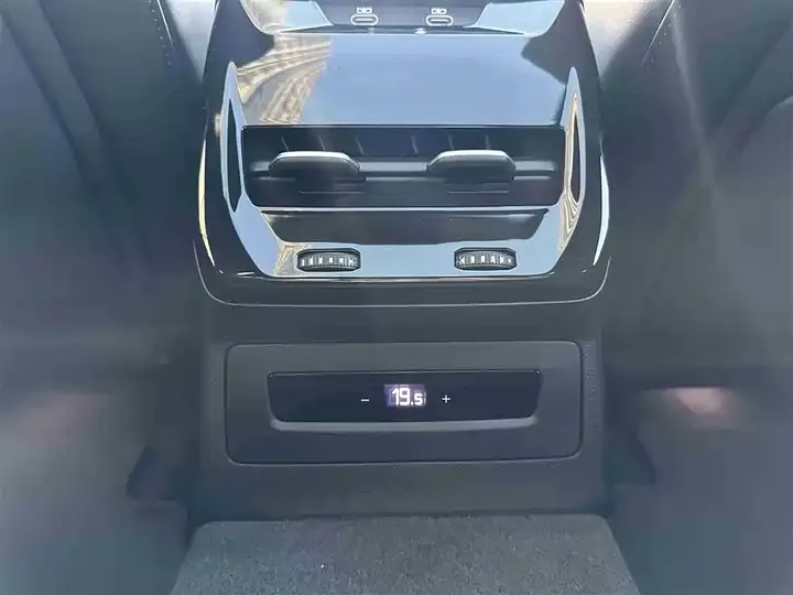 Audi A5L 2026 2.0T Sport Plus 10