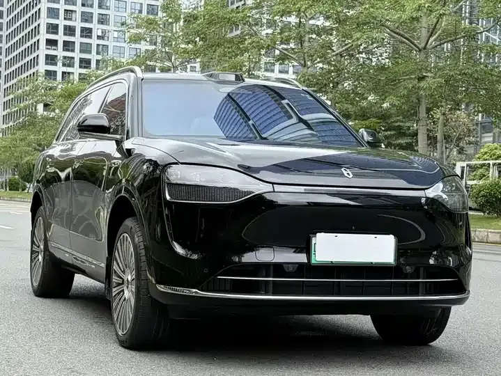 AITO M9 2025 extended-range Ultra 52kWh 6-seat version (192-line laser Radar) 3
