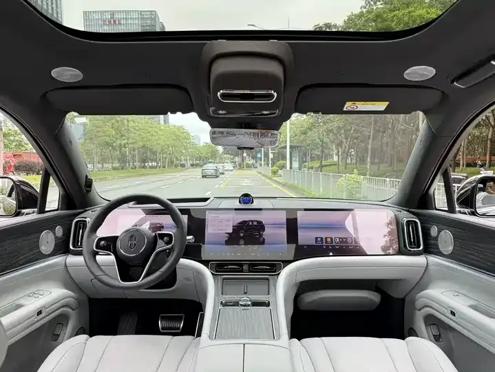 AITO M9 2025 extended-range Ultra 52kWh 6-seat version (192-line laser Radar) 5
