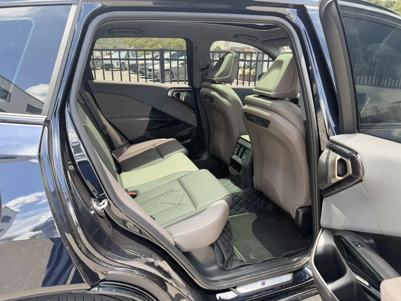 BMW 2026 X3 xDrive25L 2.0T M sports obsidian night suit automatic gear 8