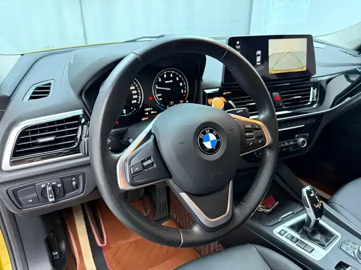 BMW 1 Series 2022 120i M Sports Edition 7