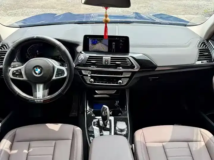 BMW X3 2020 model xDrive25i M Sport Package 6