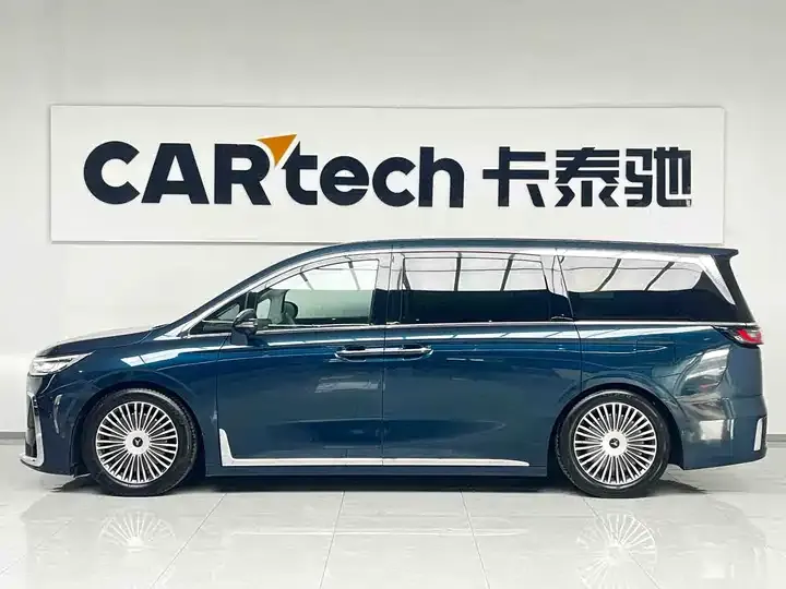Voyah Dreamer 2025 PHEV Four-wheel Drive Flagship Kunpeng Edition 2