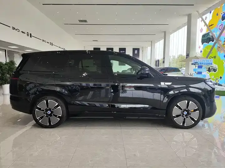 Denza N8L 2025 flagship 4