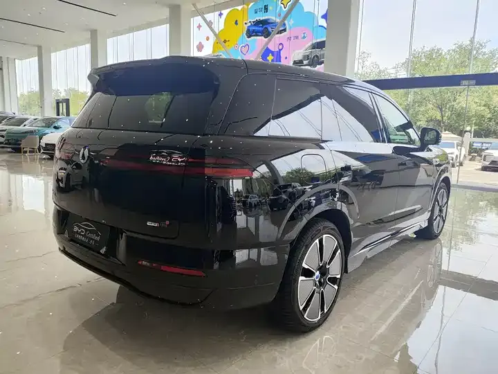 Denza N8L 2025 flagship 5